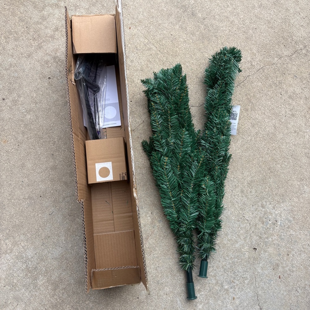 Artificial Green Christmas Tree Branches New 30.3x5.1x5.9in